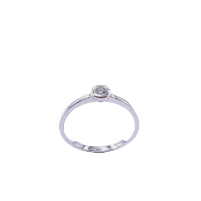 Solitaire en or blanc et diamant