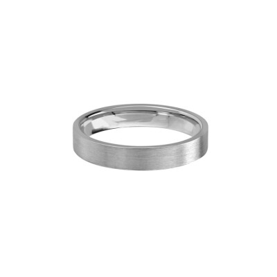 Alliance ruban plat confort 4mm en or blanc finition brossé doigt 54
