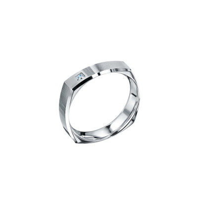 Alliance confort finition brossé 5 mm avec diamant taille princesse en or blanc doigt 64
