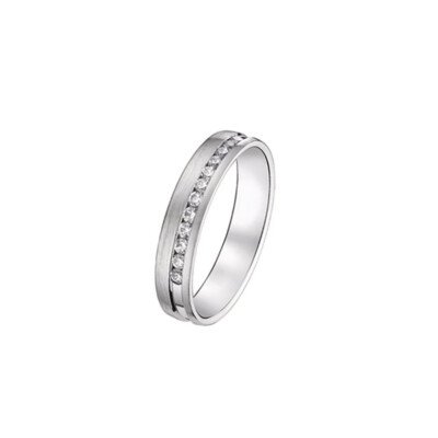 Alliance finition brossé 4 mm avec 12 diamants en or blanc doigt 54