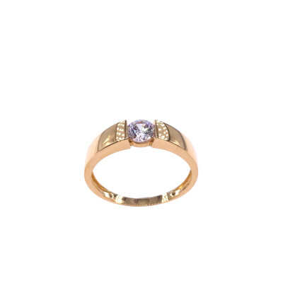 Bague en or jaune et oxyde de zirconium