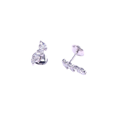 Boucles d'oreilles en or blanc et diamants