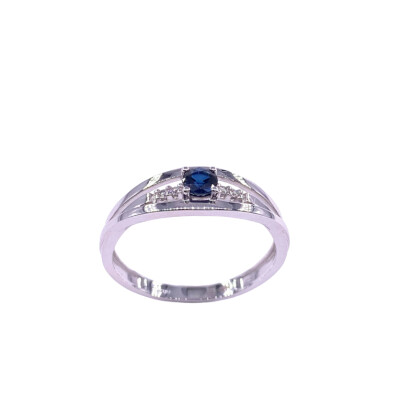 Bague en or blanc, saphir et diamants