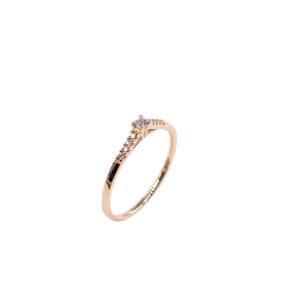 Solitaire en or jaune et diamants