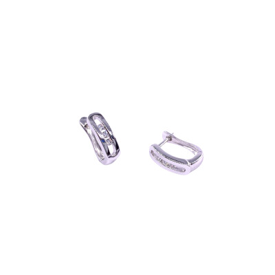 Boucles d'oreilles en or blanc et diamants