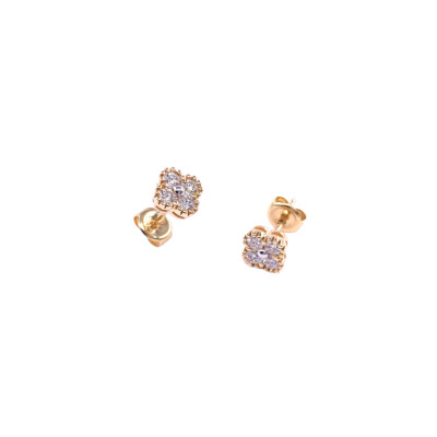 Boucles d'oreilles en or jaune et diamants, motif trèfle