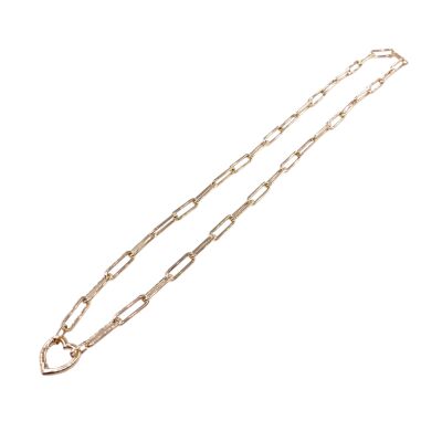 Collier en or jaune fermoir en forme de cœur