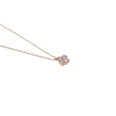Collier en or jaune et diamants, motif trèfle
