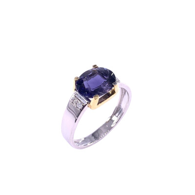 Bague en or blanc, bicolore, iolite et diamants