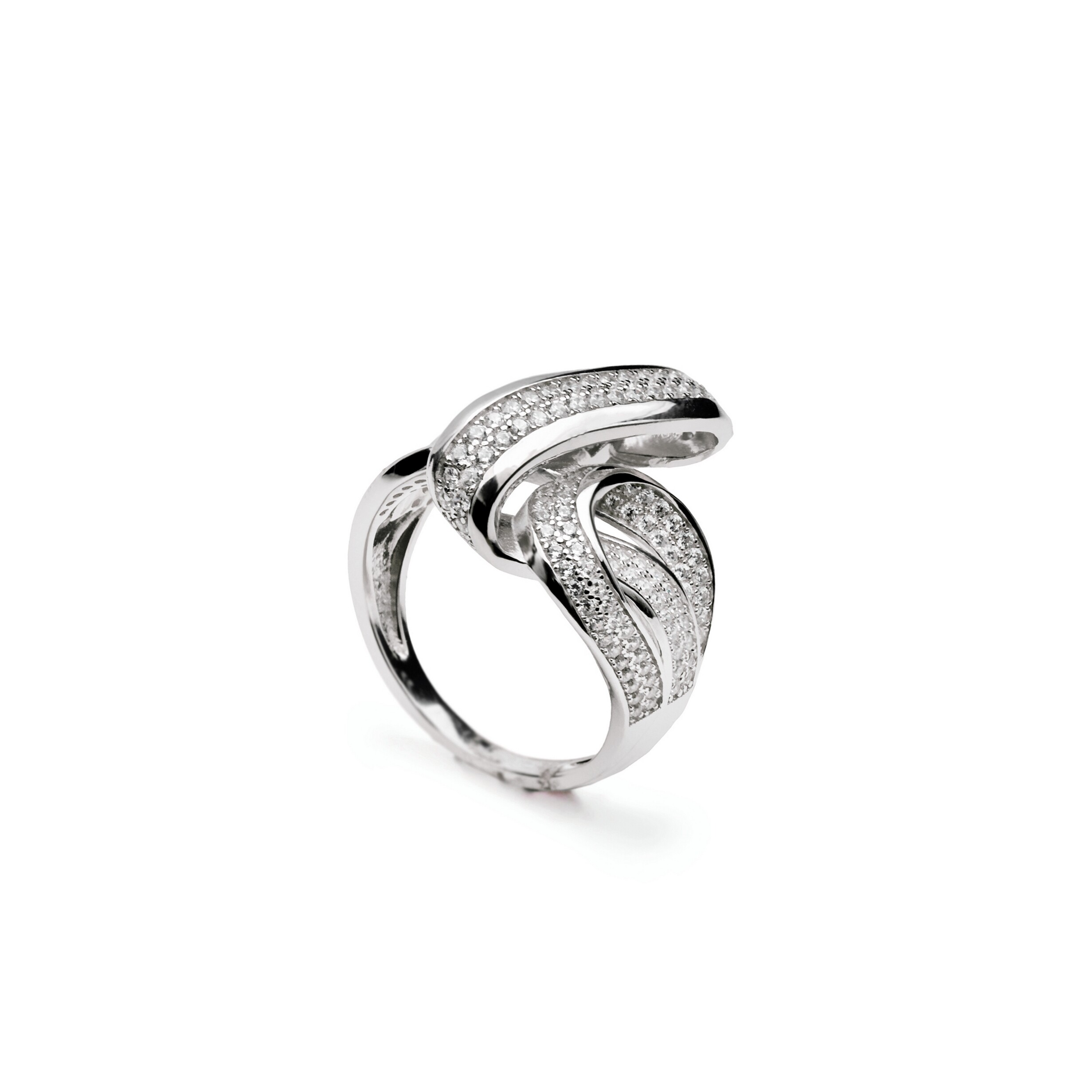 Bague en argent et oxydes de zirconium