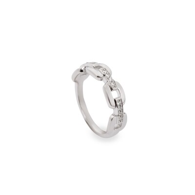 Bague en argent et oxydes de zirconium
