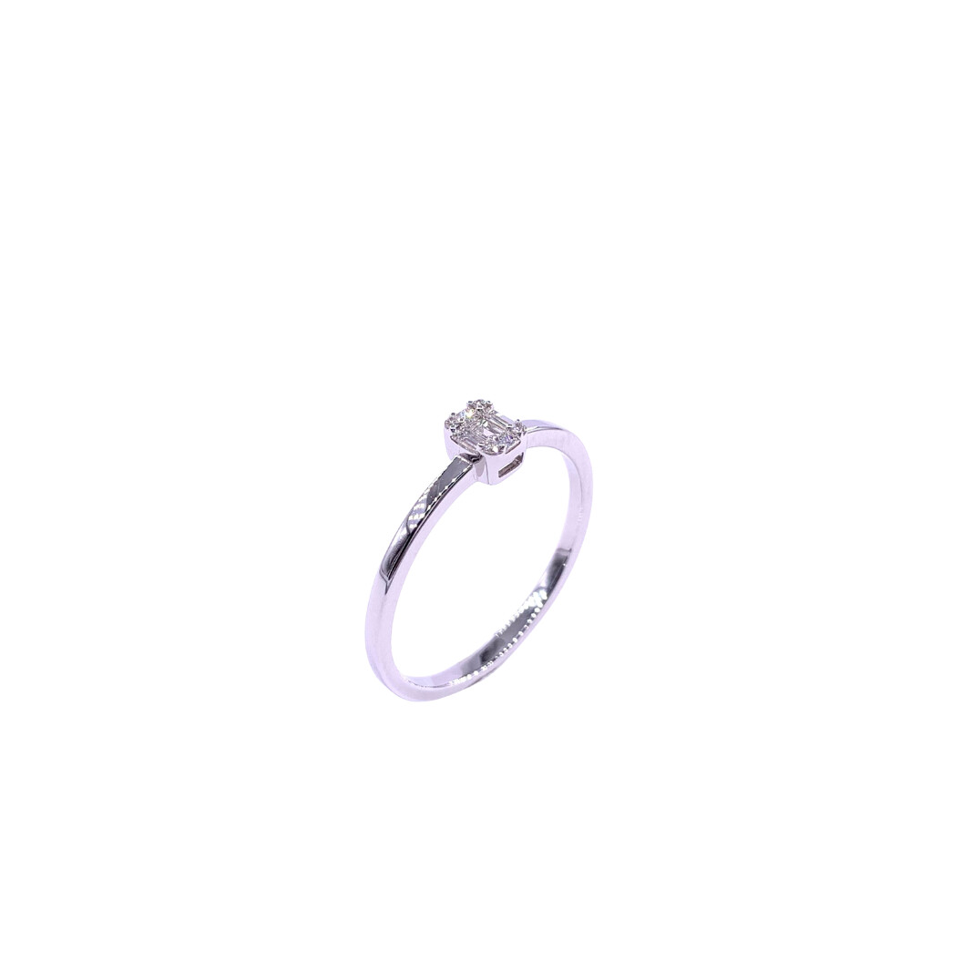Solitaire en or blanc et diamants vue 2