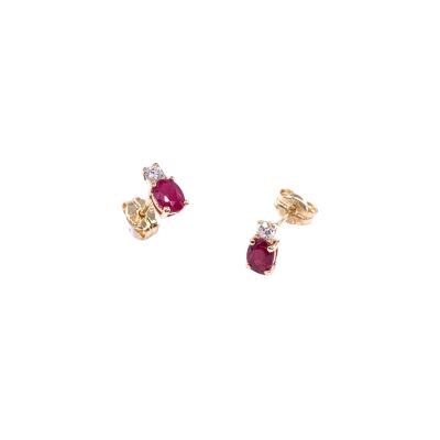 Boucles d'oreilles en or jaune, rubis et oxydes de zirconium