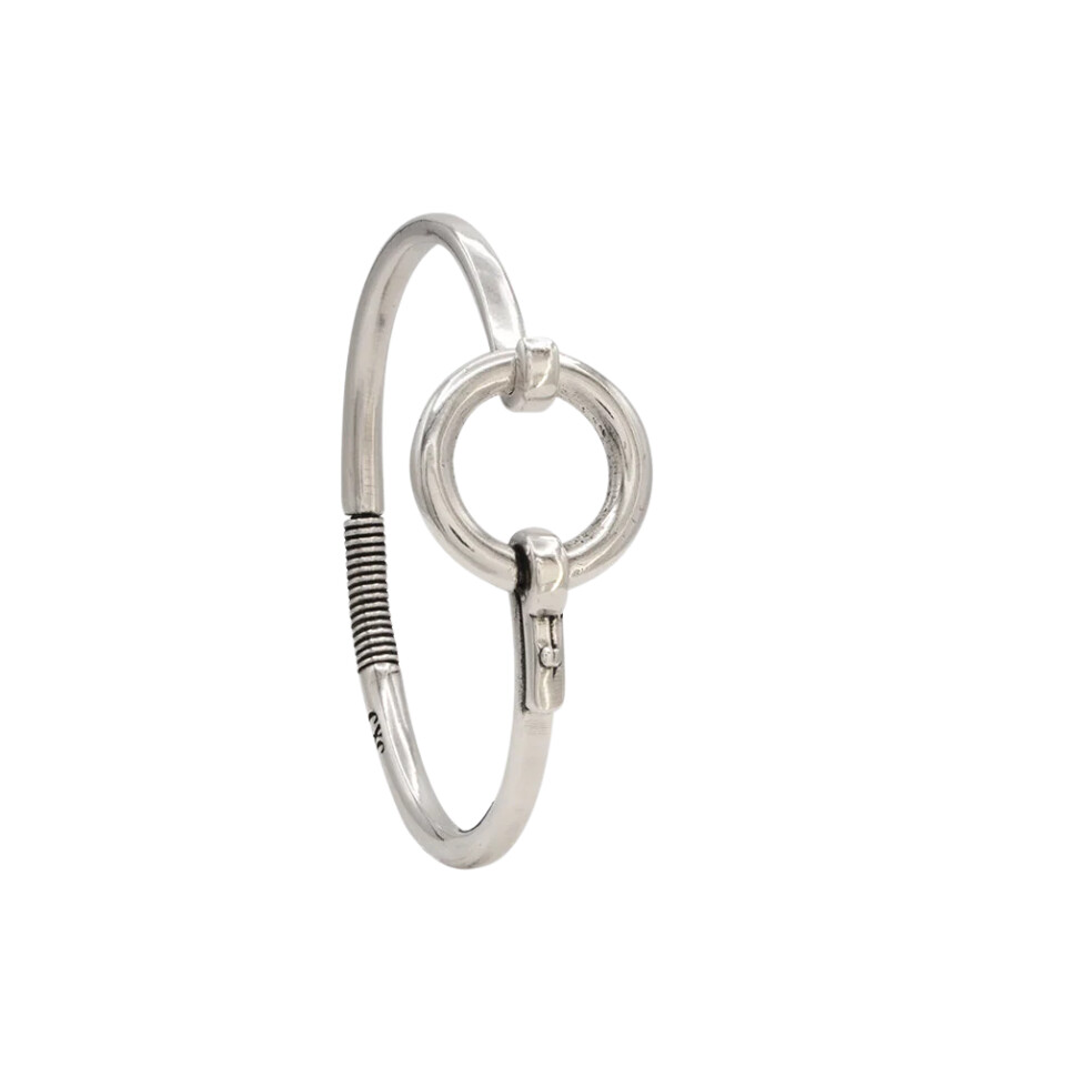 Bracelet en métal argenté