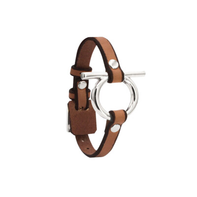 Bracelet en métal argenté et cuir