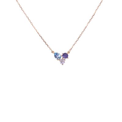 Collier en or jaune, iolite, tanzanite et oxyde de zirconium