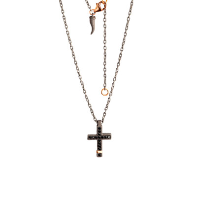 Collier en titane, or rose 375 ‰ et diamants noirs traités, motif croix