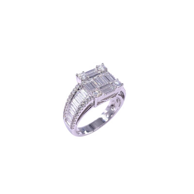 Bague en or blanc et diamants