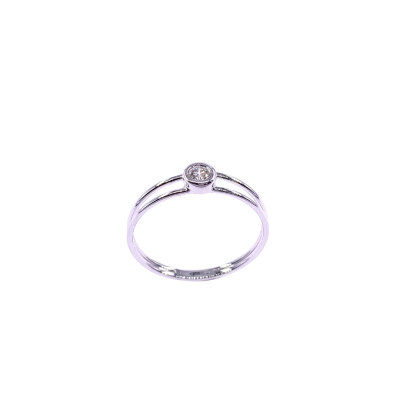 Solitaire en or blanc et diamant