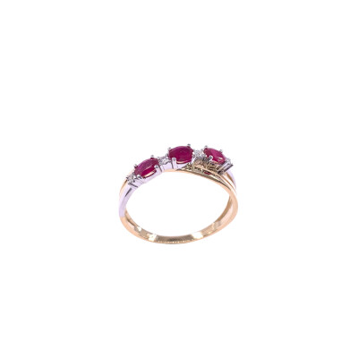 Bague en or jaune, bicolore, rubis et diamants