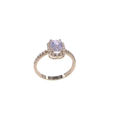 Bague en or jaune et oxydes de zirconium
