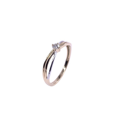 Bague en or blanc et diamant