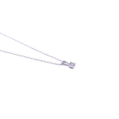 Collier en or blanc et diamant