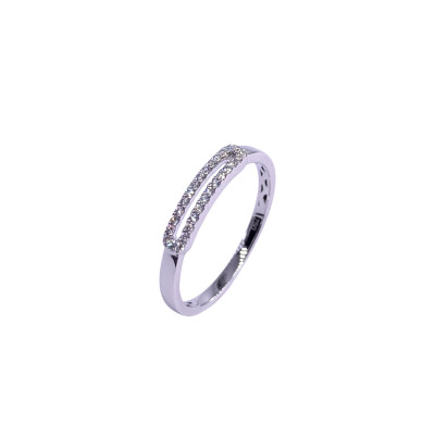 Bague en or blanc et diamants