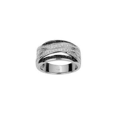 Bague en argent et oxydes de zirconium