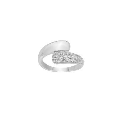 Bague en argent et oxydes de zirconium