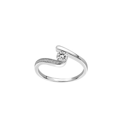 Bague en argent et oxyde de zirconium