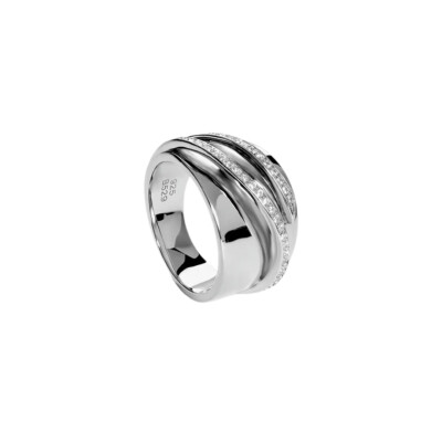 Bague en argent et oxydes de zirconium
