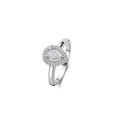 Bague en argent et oxydes de zirconium