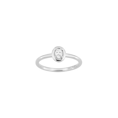 Bague en argent et diamant de synthèse