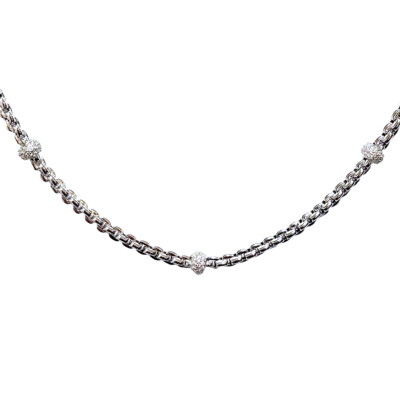 Collier en argent et oxydes de zirconium