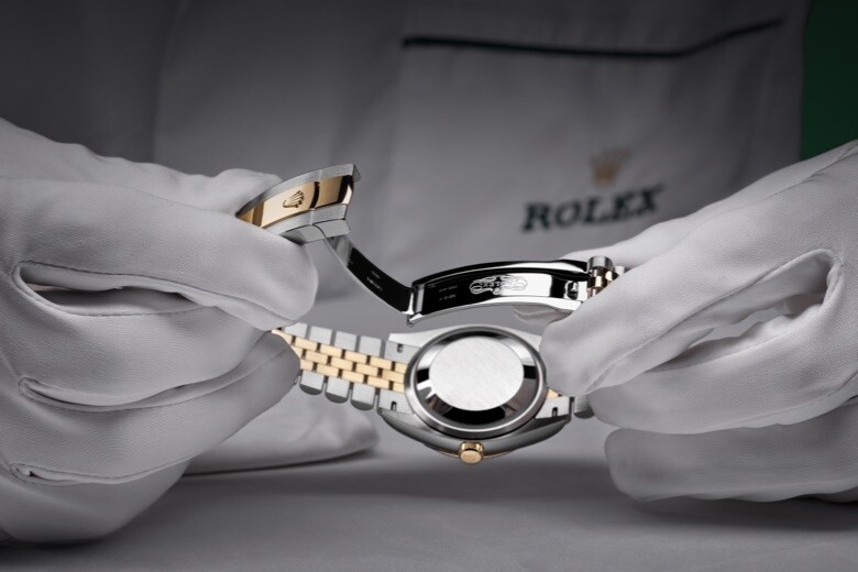 Rolex servicing procedure - Felopateer Palace