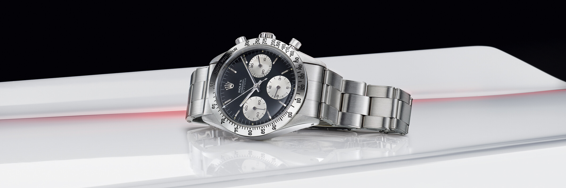 Le Cosmograph Daytona, la montre de référence des passionnés d’automobile et de vitesse.