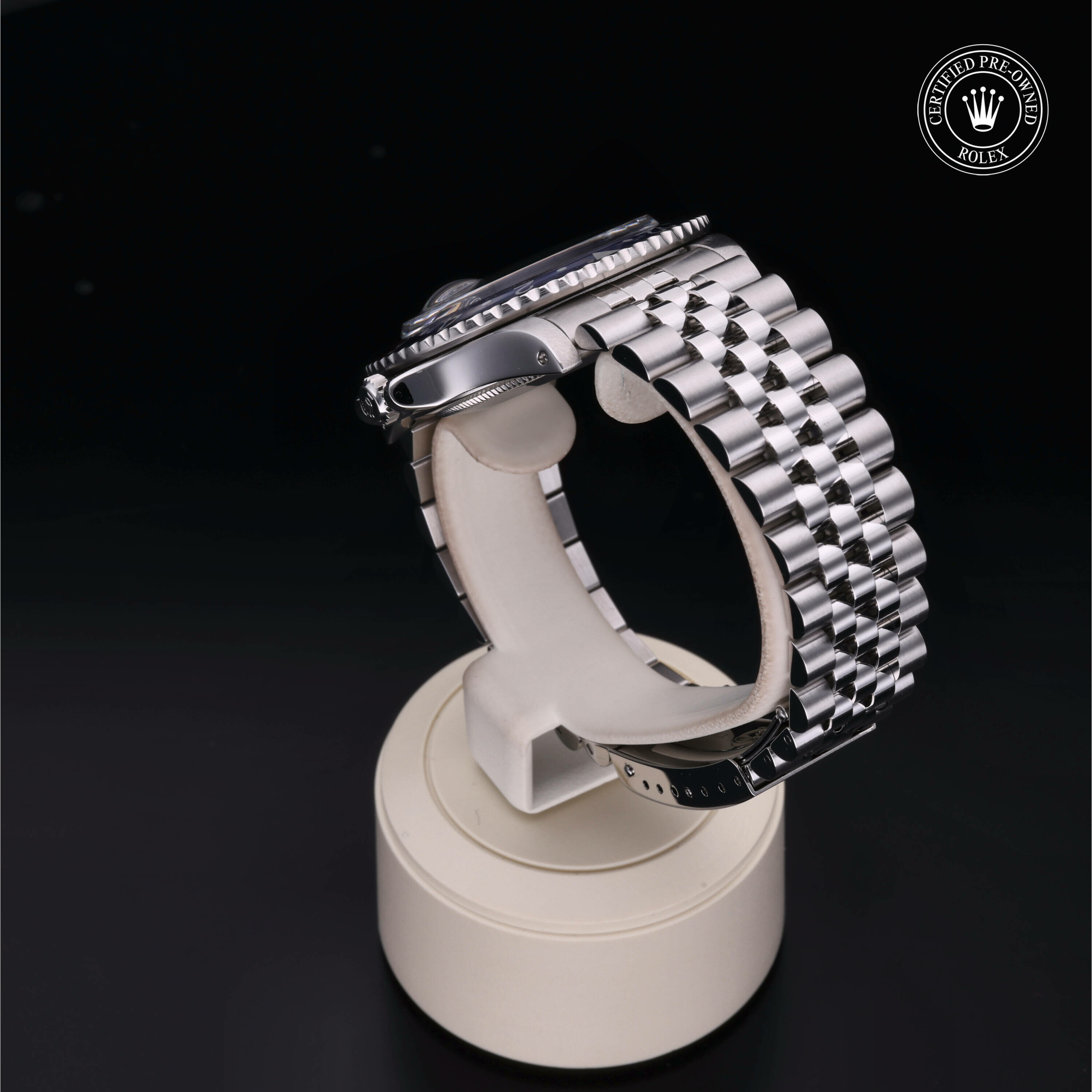 Rolex GMT-Master in Steel  at Ferret - view 15