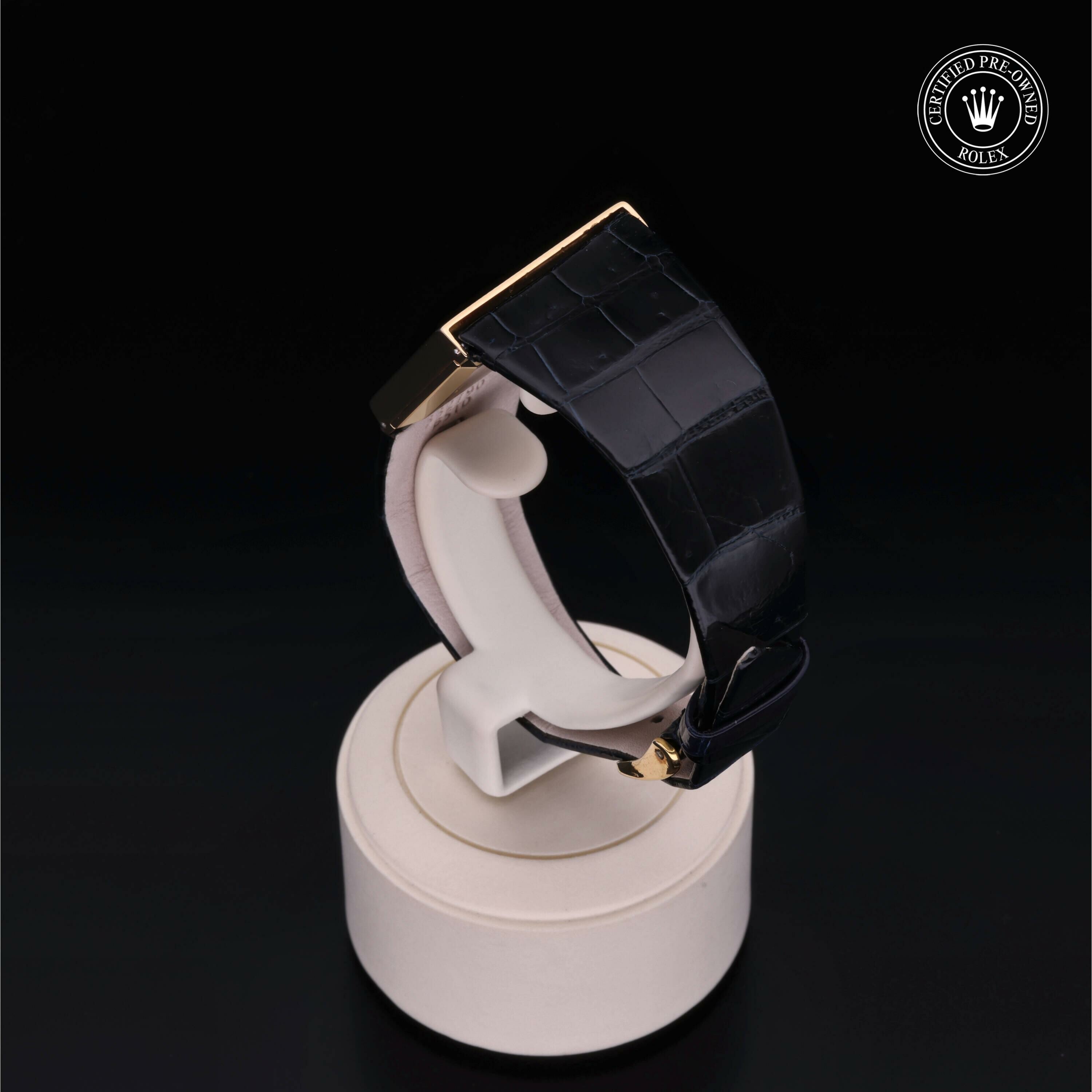 Rolex Cellini Clous de Paris 28 in Gold 18 Carat Yellow  at Ferret - view 15