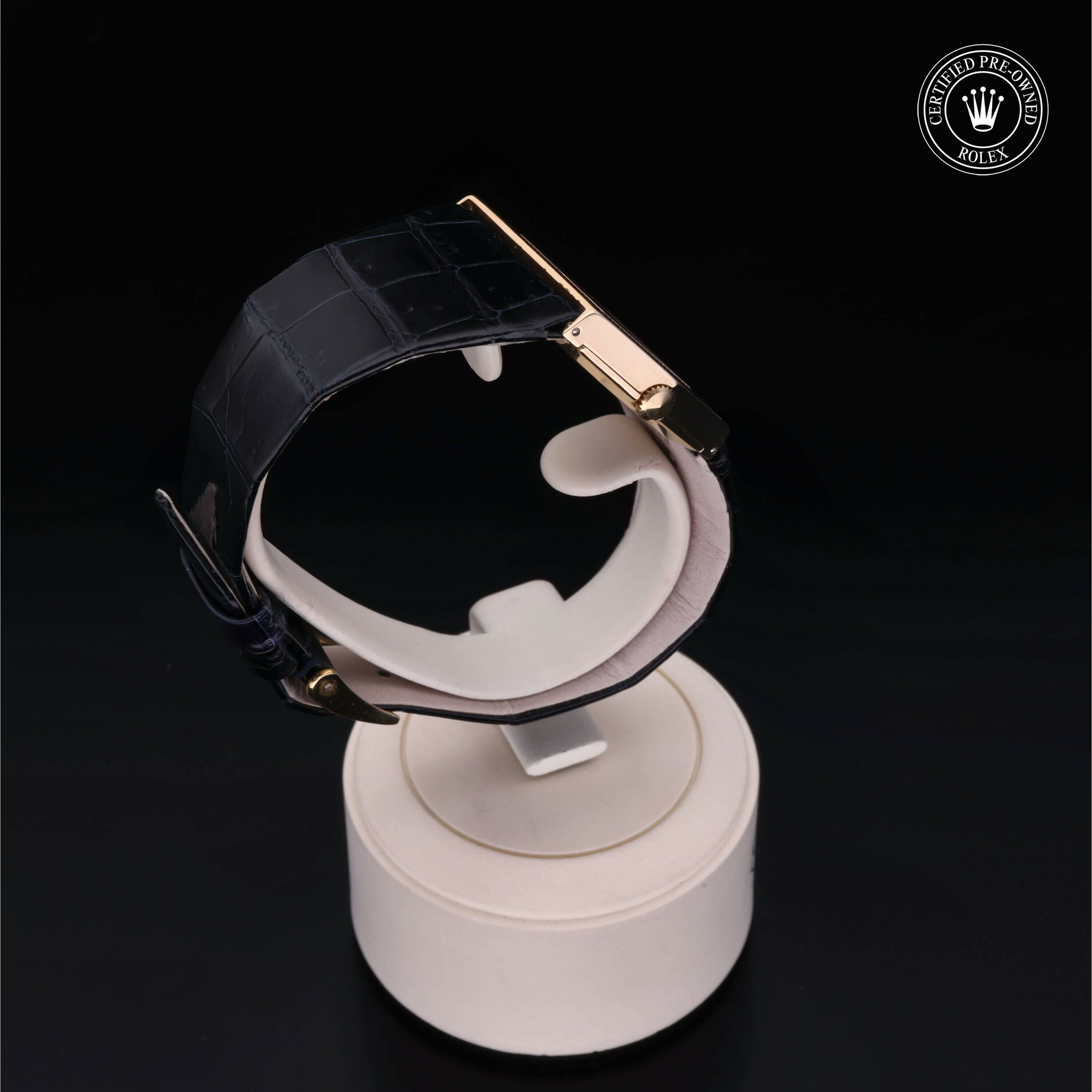 Rolex Cellini Clous de Paris 28 in Gold 18 Carat Yellow  at Ferret - view 25