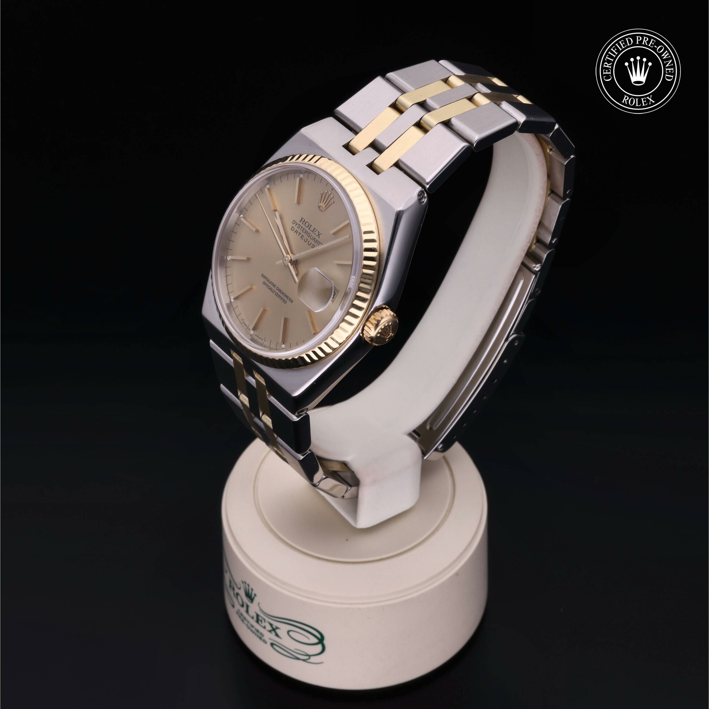 Rolex Oyster Perpetual Datejust 36 in Rolesor 18 Carat Yellow M17013-0001 at Ferret - view 6