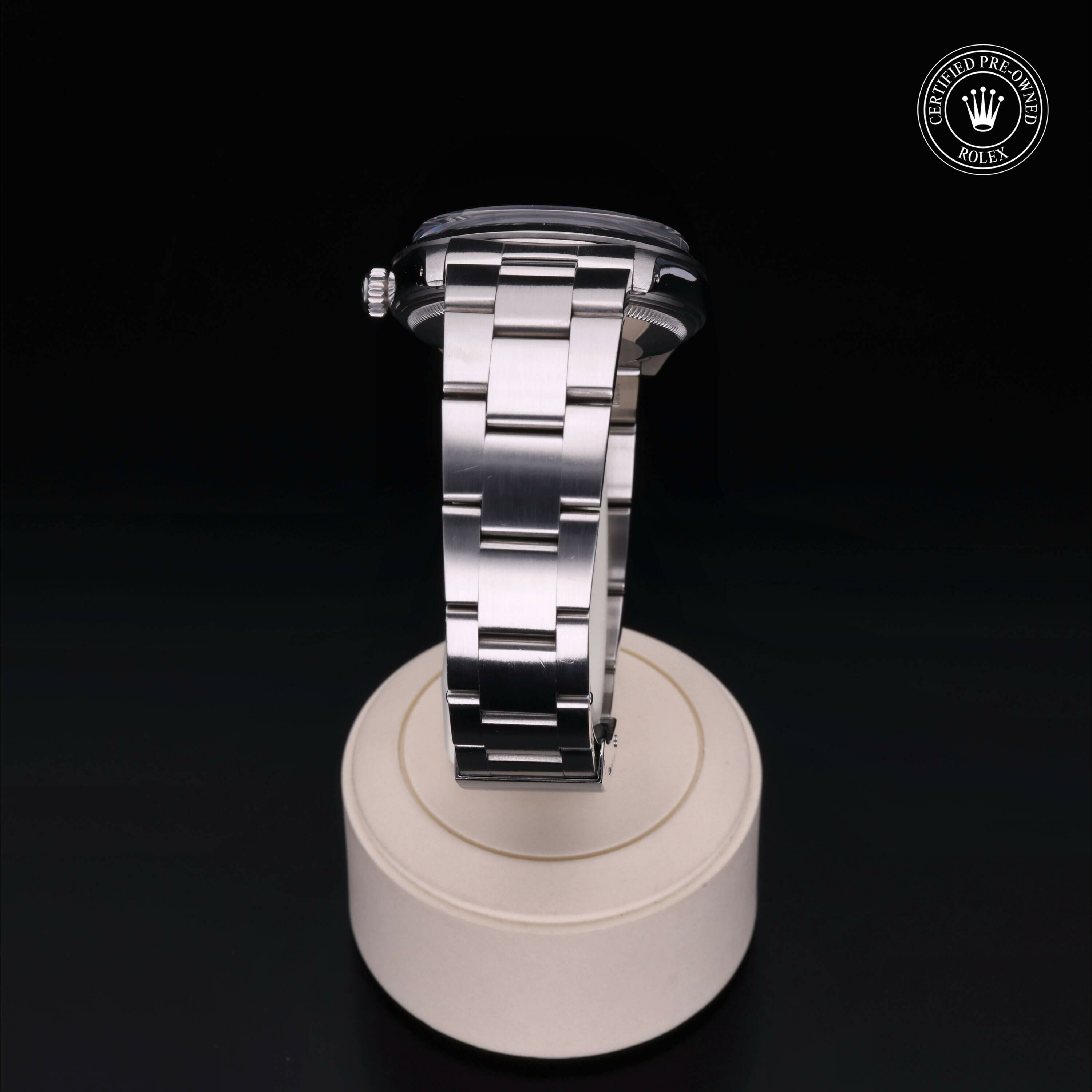 Rolex Oyster Perpetual Date 34 in Steel  at Ferret - view 19