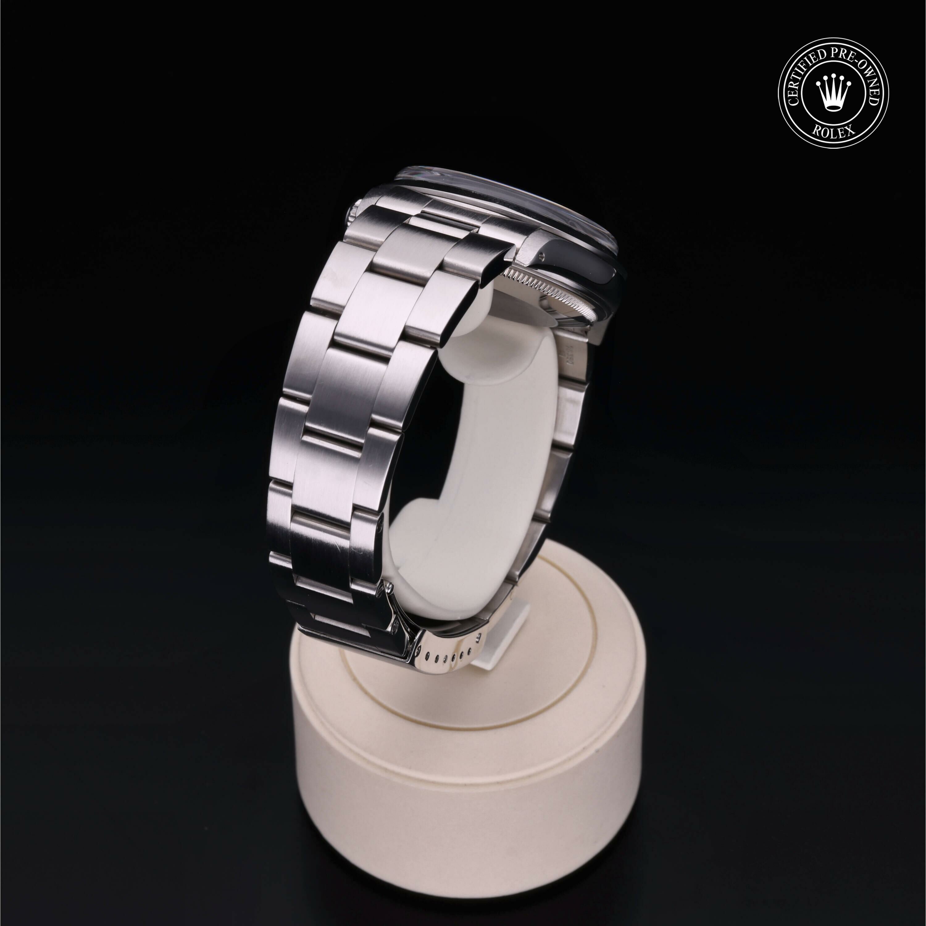 Rolex Oyster Perpetual Date 34 in Steel  at Ferret - view 21