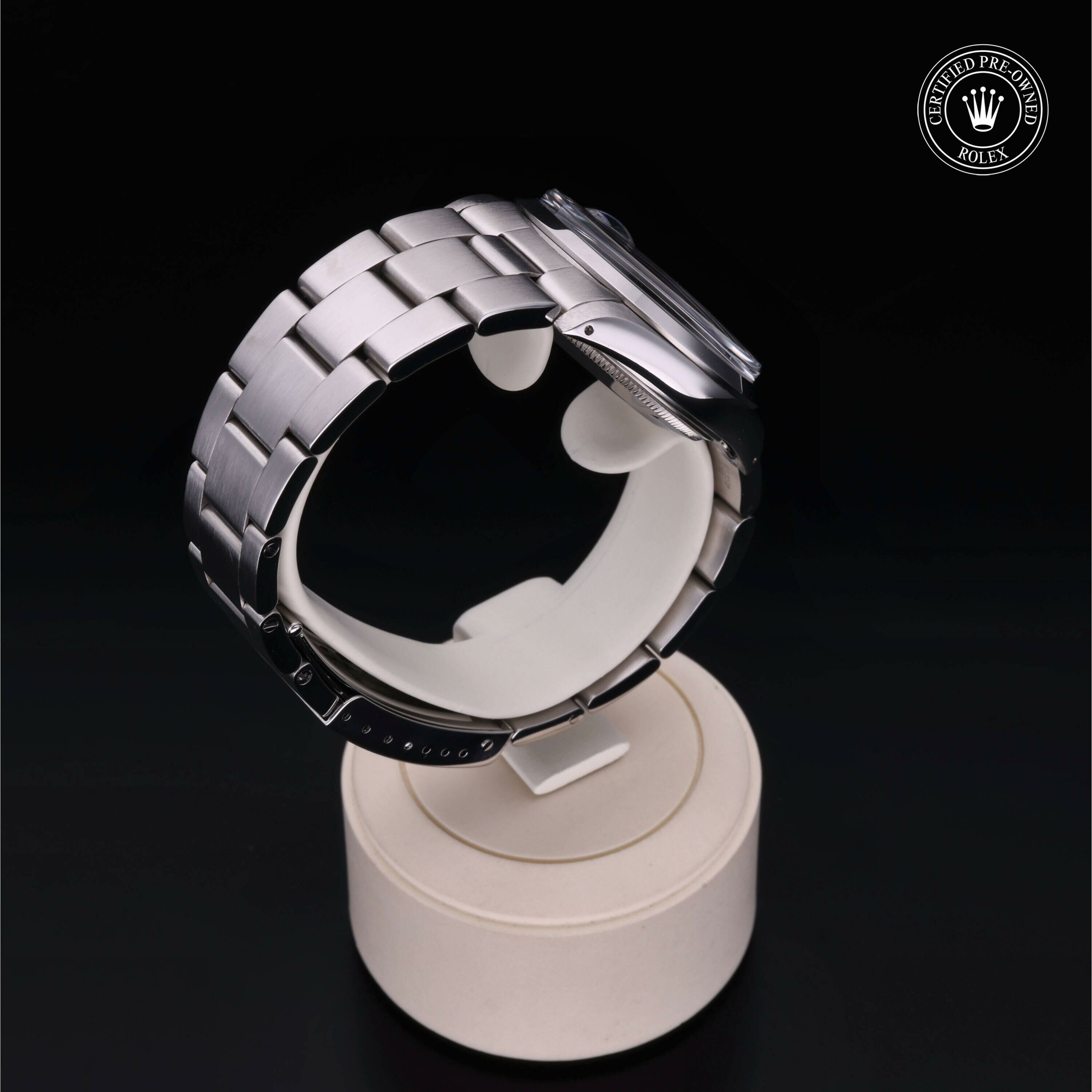 Rolex Oyster Perpetual Date 34 in Steel  at Ferret - view 24