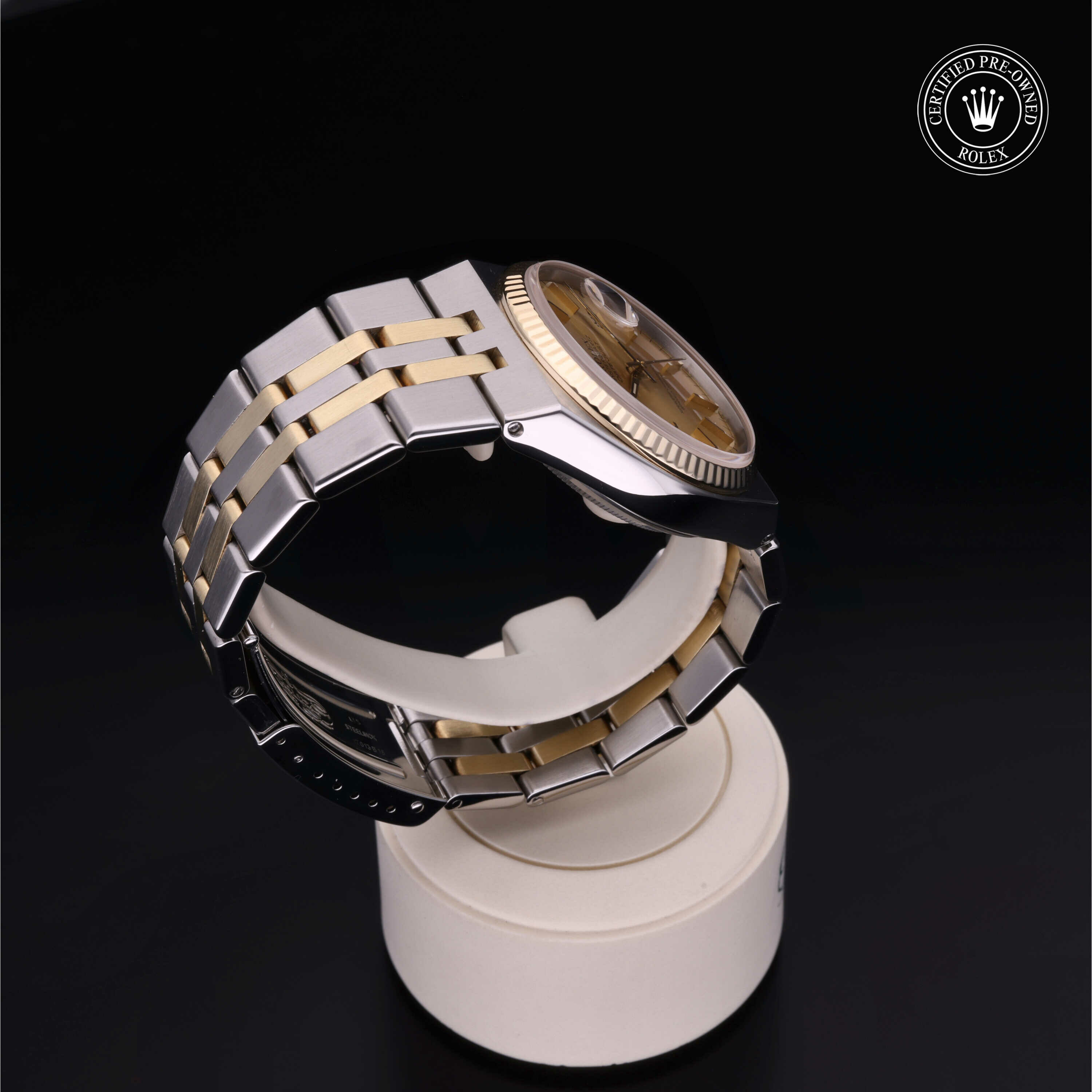 Rolex Oyster Perpetual Datejust 36 in Rolesor 18 Carat Yellow M17013-0001 at Ferret - view 25