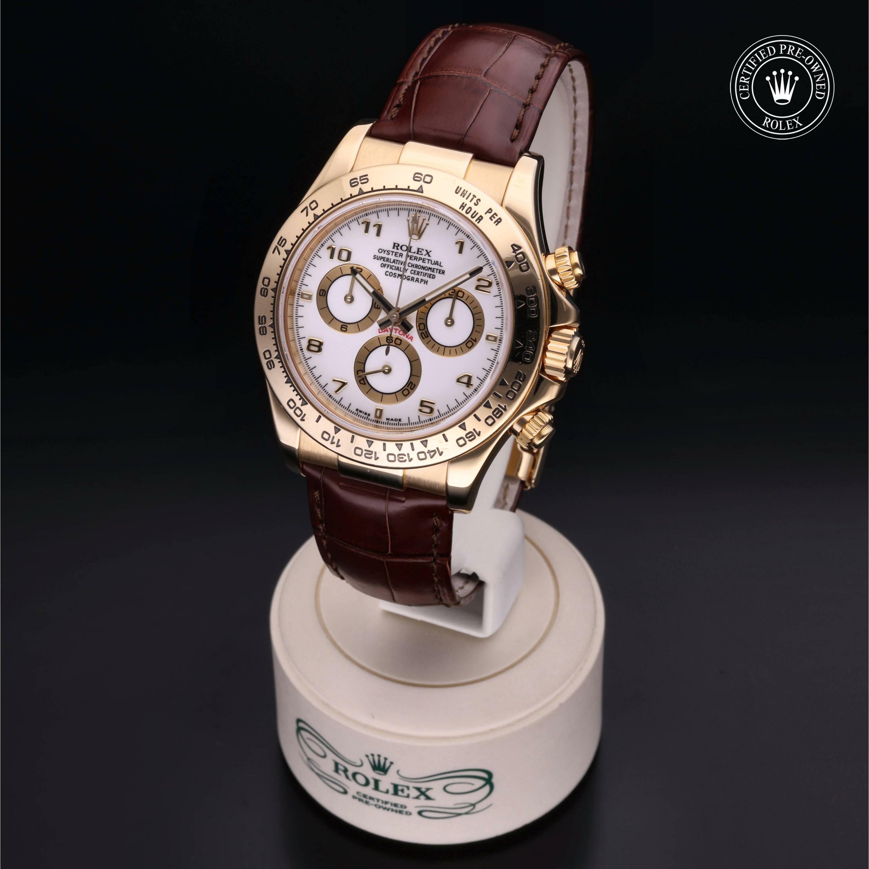 Rolex Oyster Perpetual Cosmograph Daytona in Gold 18 Carat Yellow M116518-0033 at Ferret - view 3