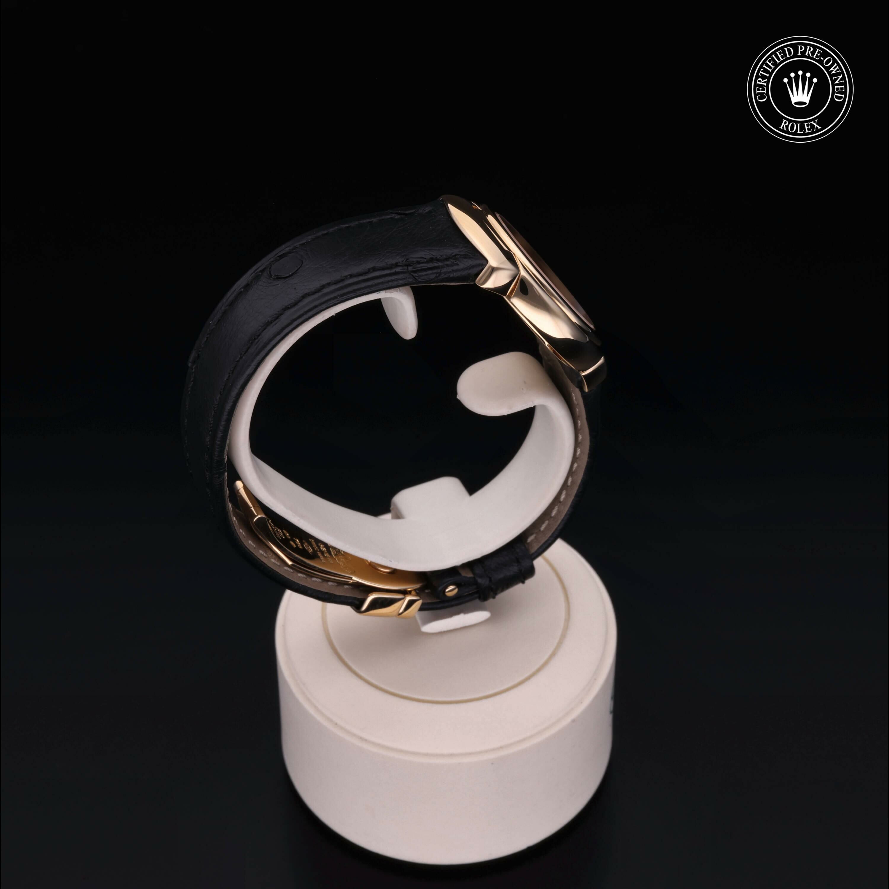 Rolex Cellini Quartz 26 in Gold 18 Carat Yellow M6621/8-0017 at Ferret - view 25