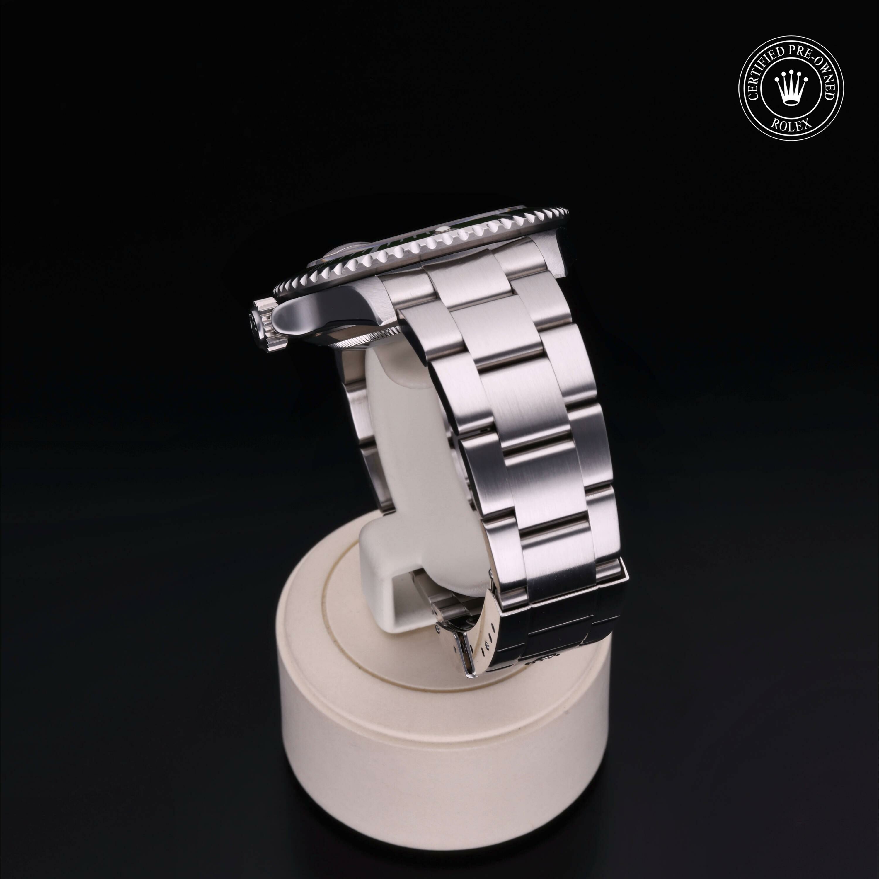 Rolex Oyster Perpetual Submariner Date in Steel M16610LV-0002 at Ferret - view 17