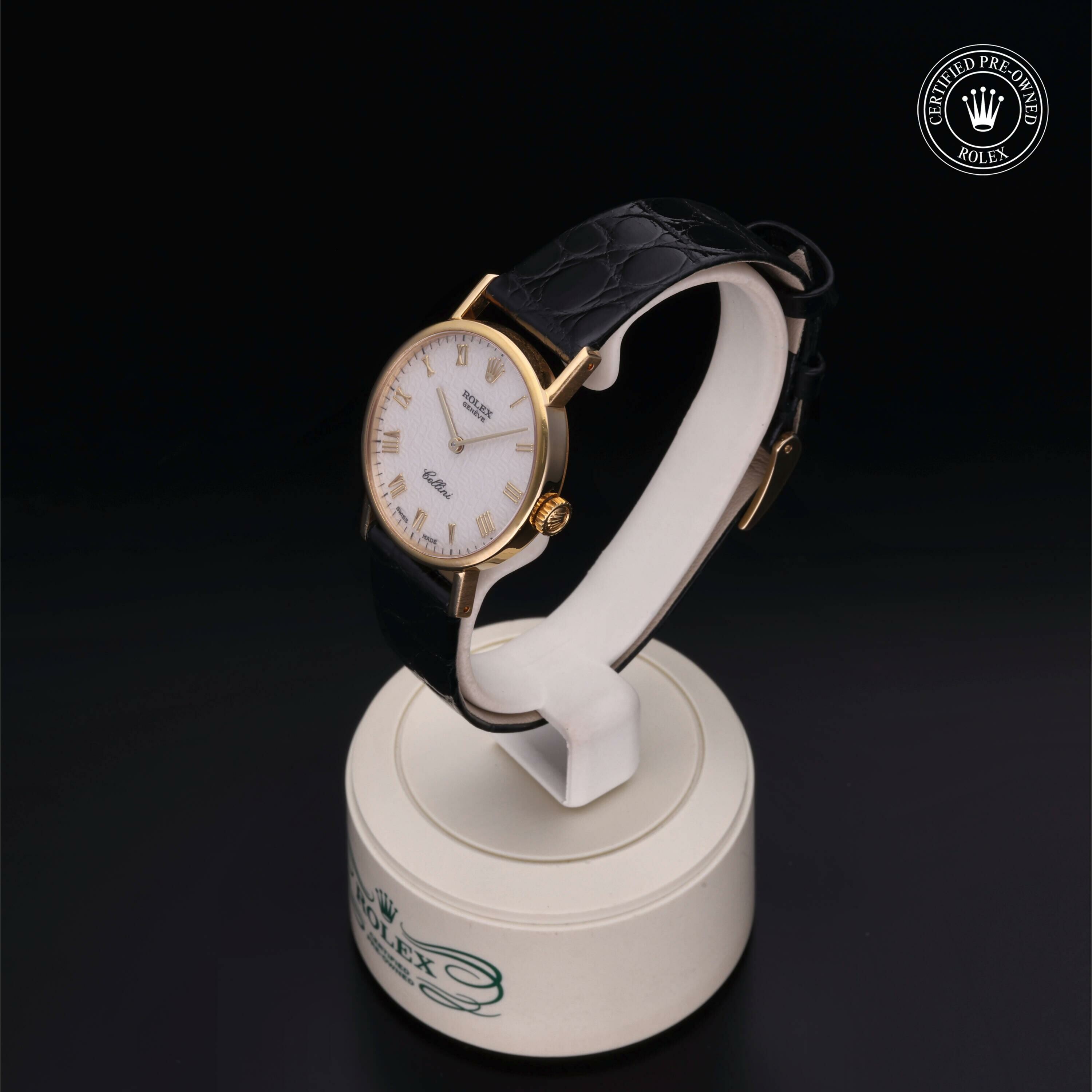 Rolex Cellini Classic 25 in Gold 18 Carat Yellow  at Ferret - view 6