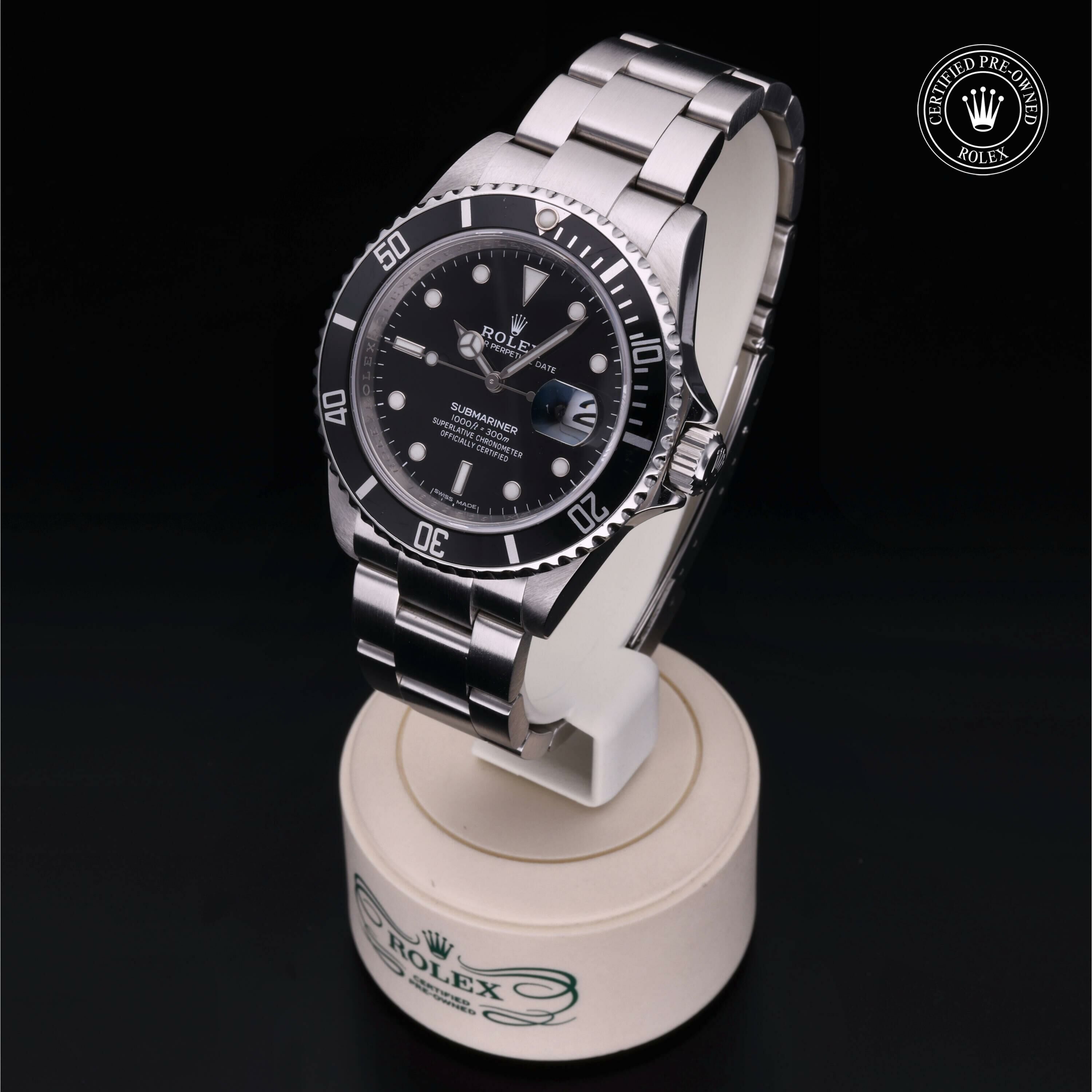 Rolex Oyster Perpetual Submariner Date in Steel M16610-0007 at Ferret - view 4